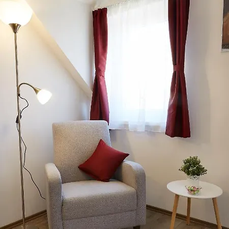 Rezeda Vendeghaz Apartment Fertohomok Exterior photo