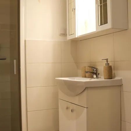 Rezeda Vendeghaz Apartment Fertohomok Exterior photo